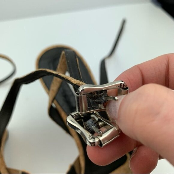 Donald j Pliner heels size 8.5 tan cork wedges - Picture 12 of 13